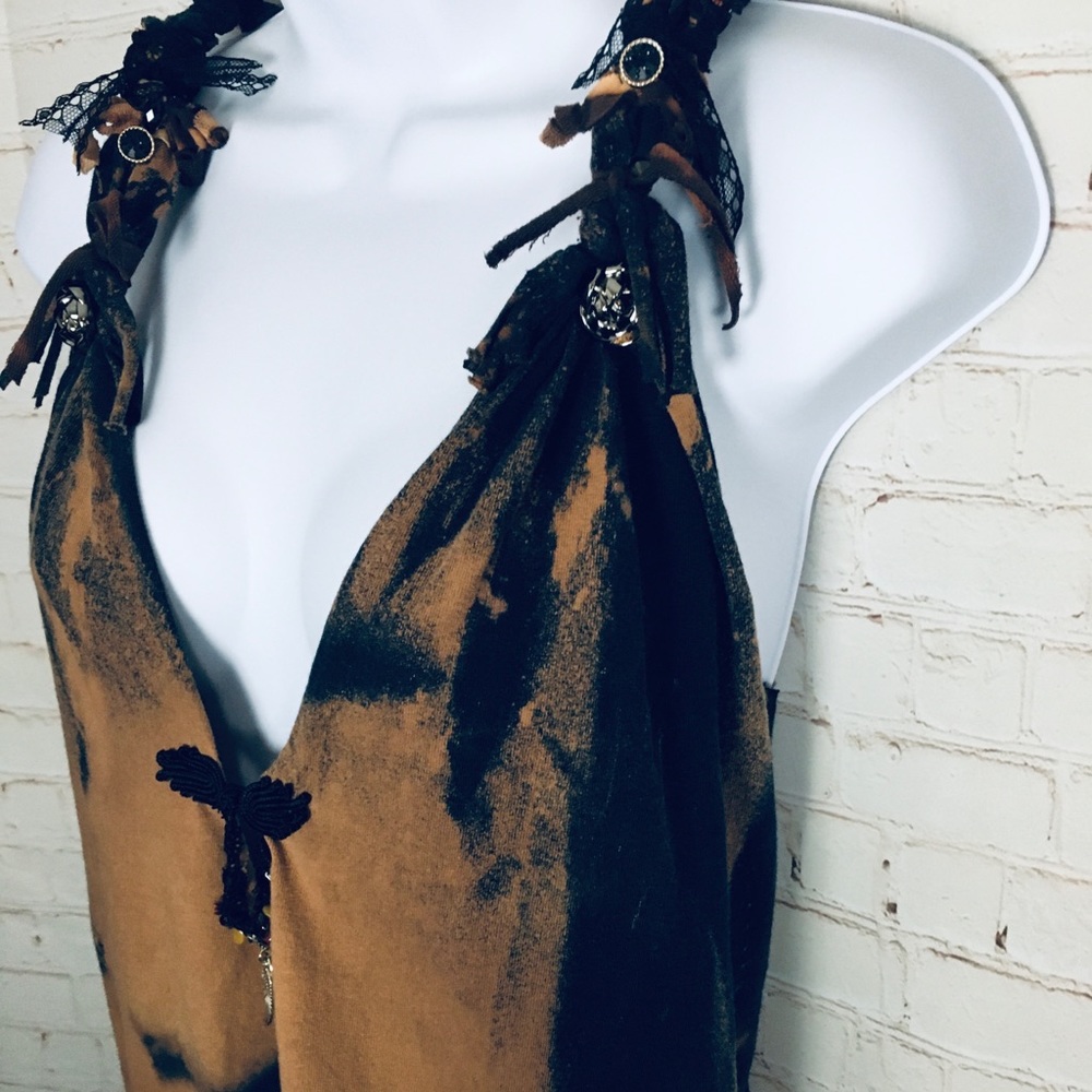 ✝️ Open Back Cross Tank💟 - Picture 9 of 16